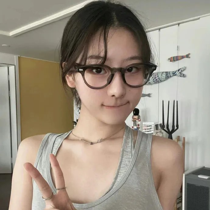 三個光頭佬